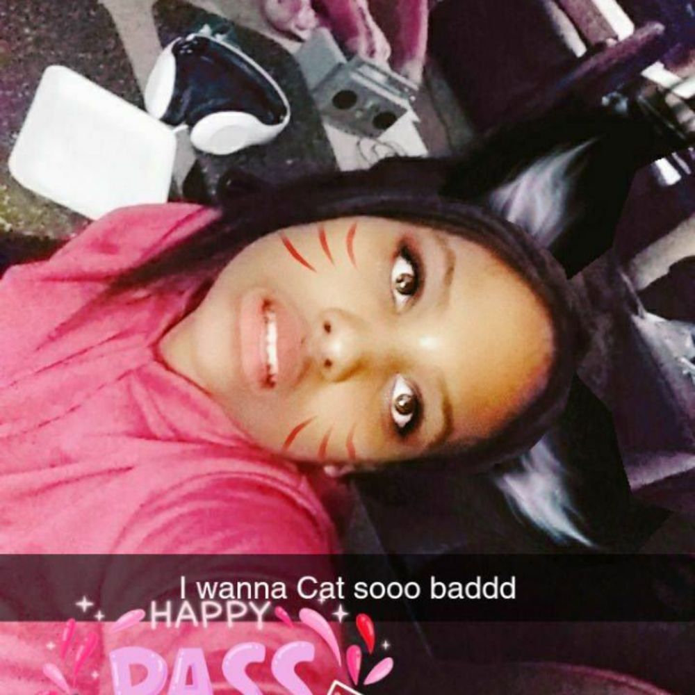 Meet your Posher, Naomi